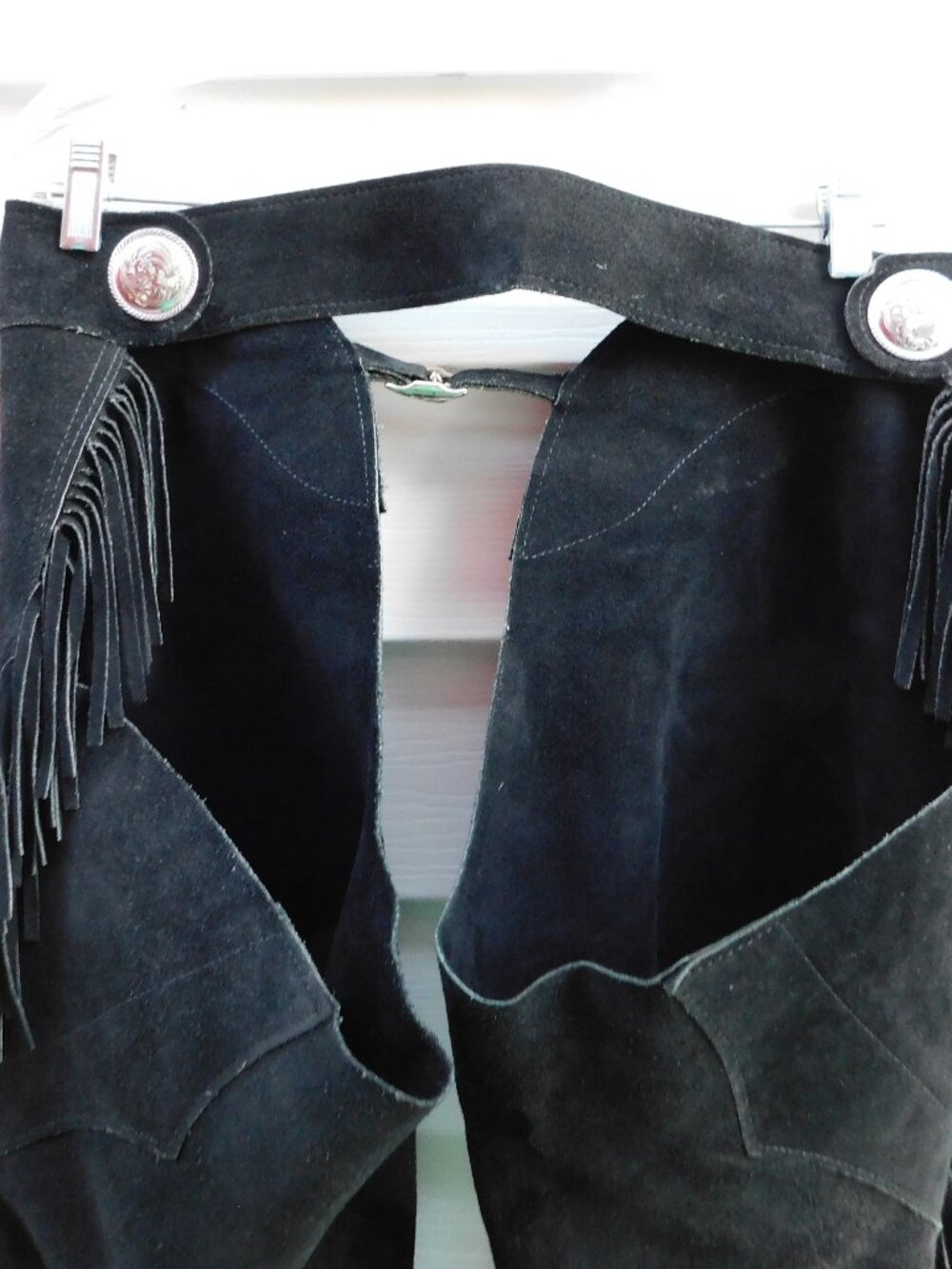 USA Made Black Suede Fringed Leather Western Chaps for Rodeo / Horseback Riding - Picture 6 of 8